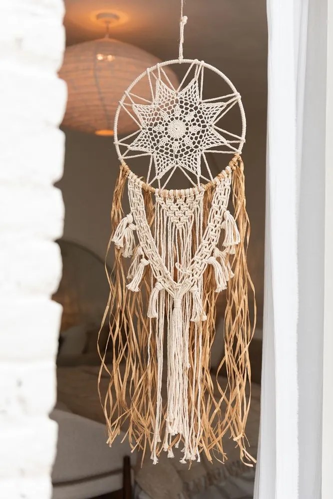 Béžovo-hnedý lapač snov s lykovými prúžkami a Macramé - Ø 32*95 cm