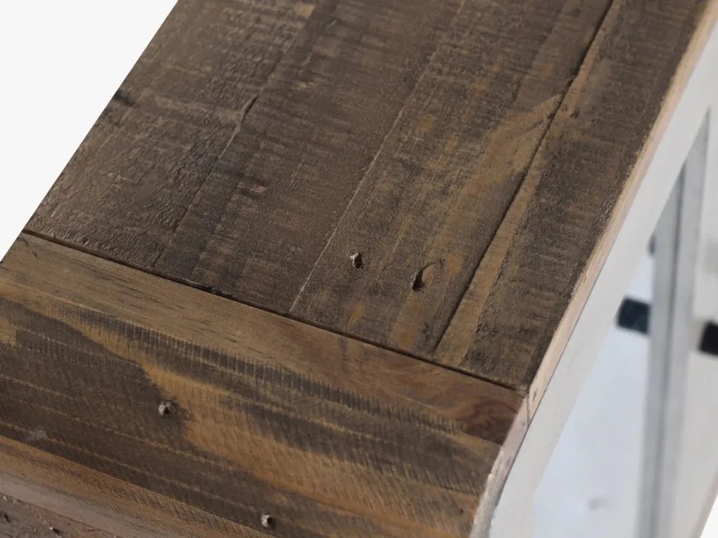 furniture-nabytek.cz - Masívna kúpeľňová zrkadlová skrinka Dingle z recyklovanej borovice, lakovaná, prírodná / šedá – 67×20×55 cm