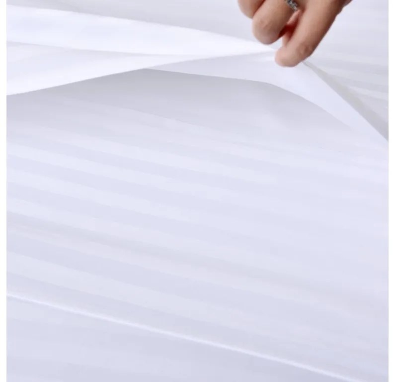 Hotelové obliečky z mikrovlákna JASMINE biele - prúžok 2 cm Rozmer obliečok: 2 ks 70 x 90 cm | 200 x 220 cm
