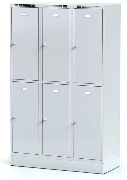 Alfa 3 Šatníková skrinka na sokli s úložnými boxami, 6 boxov, 1920 x 1200 x 500 mm, otočný zámok, sivé dvere