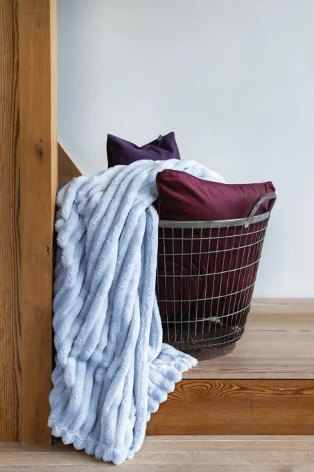 Deka NEEDLE svetlomodrá