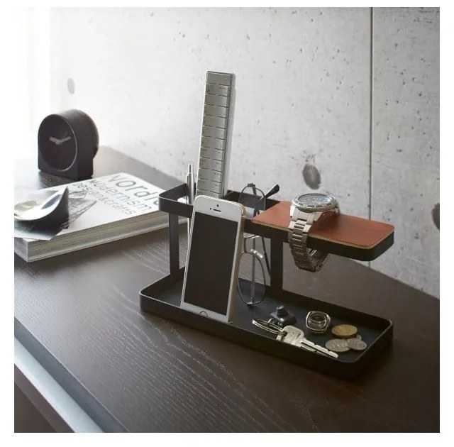 Čierny multifunkčný stojan s detailom z bukového dreva YAMAZAKI Tower Desk Bar