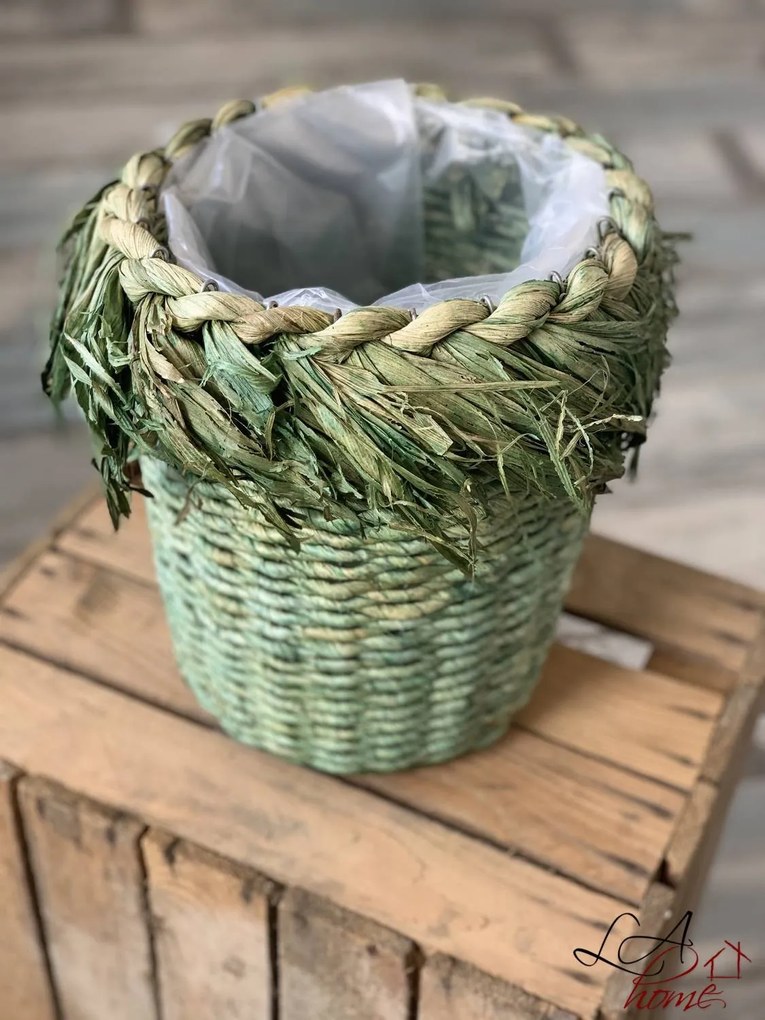 Zelený kvetináč pletený z kukuričných listov - 25 * 18 * 27cm