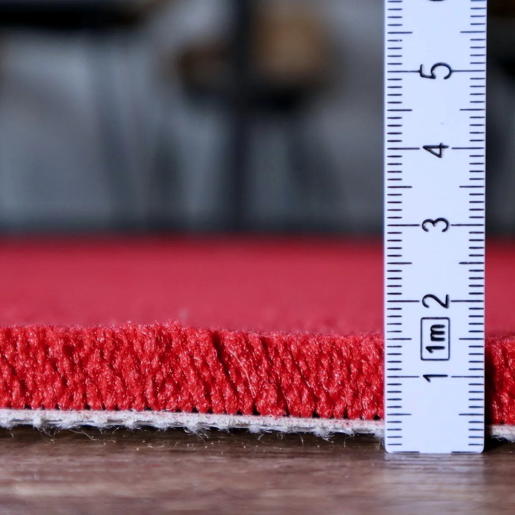 AladinWorld Expres, Metrážny koberec Monarch red, na mieru, šíře 4m, červená, ab (mriežka), chodba / predsieň