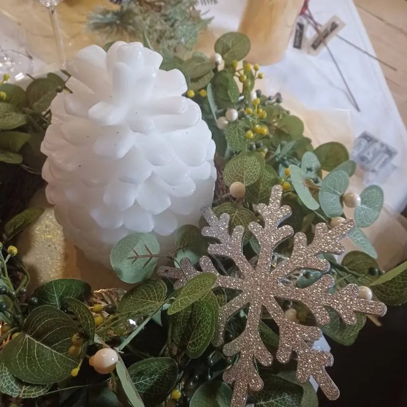 DECOLED Snehová vločka IV, priemer 15 cm, strieborná