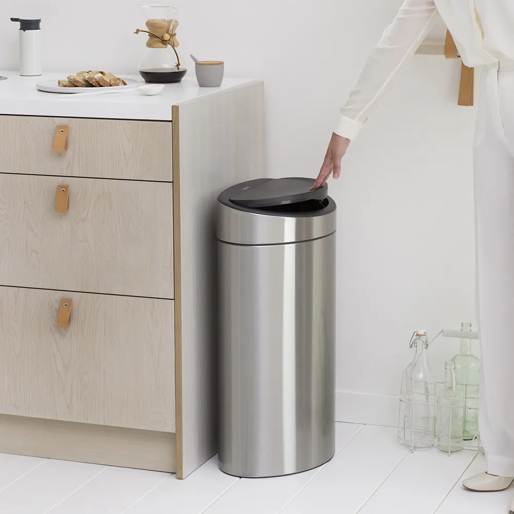 Brabantia Touch Bin NEW 23/10L  Matná oceľ otiskuvzdorná