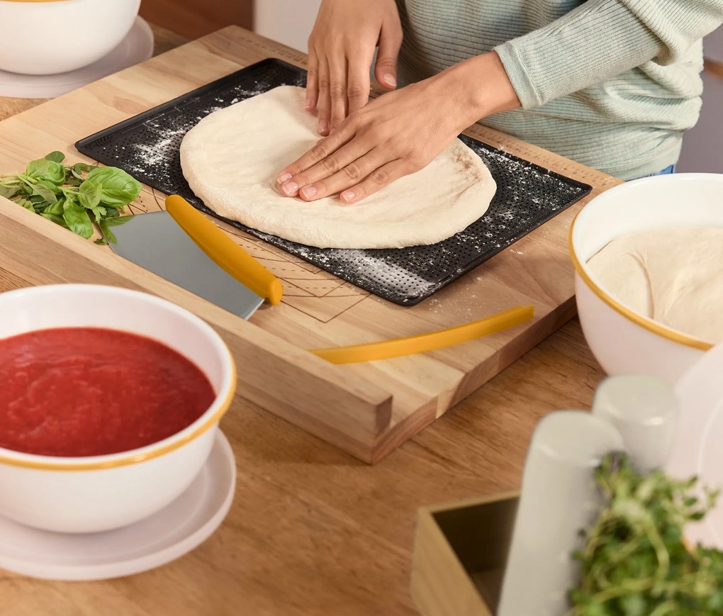 Perforovaná opakovane použiteľná podložka na pečenie