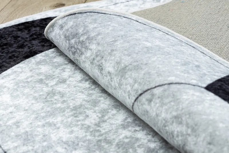 Dywany Łuszczów, Detský kusový koberec Junior 51553.802 Football, 100x100 (priemer) kruh, viacfarebná, detská izba