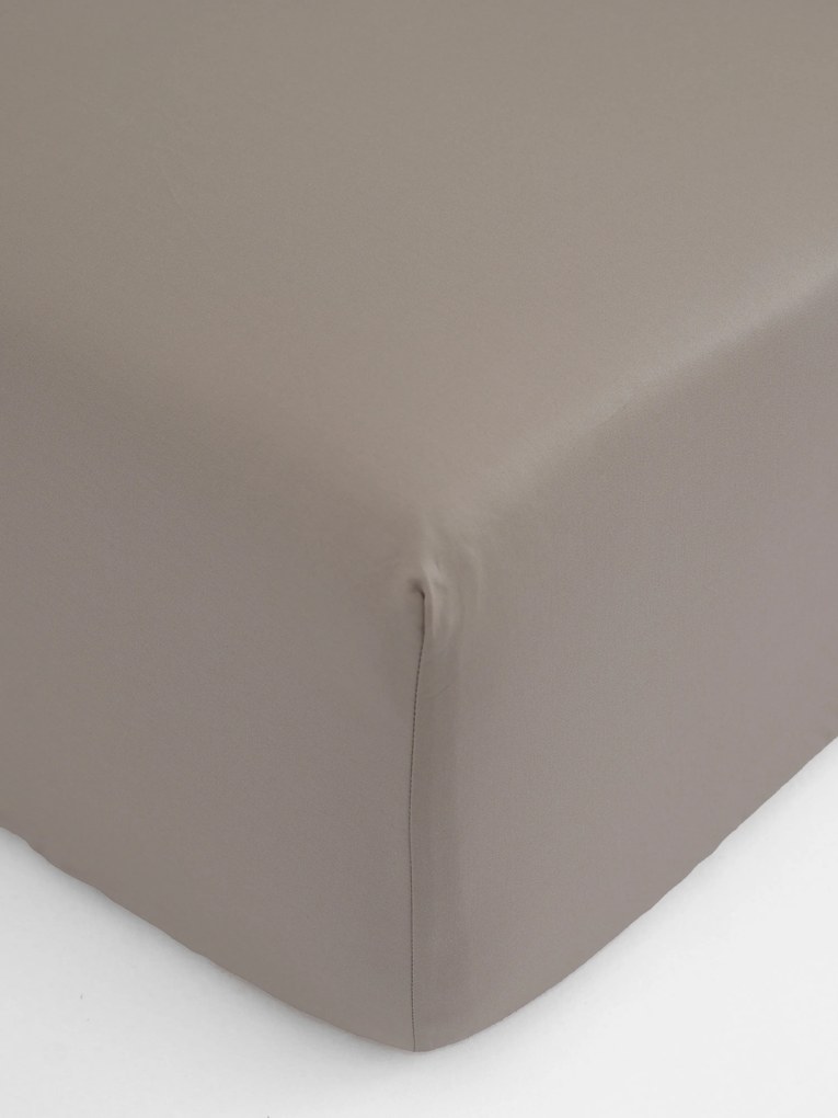 Saténová plachta Diana 220 × 200 cm - sivohnedá