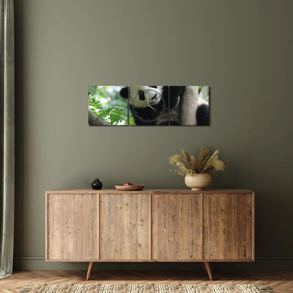 Obraz - Panda na strome (s hodinami) (90x30 cm)