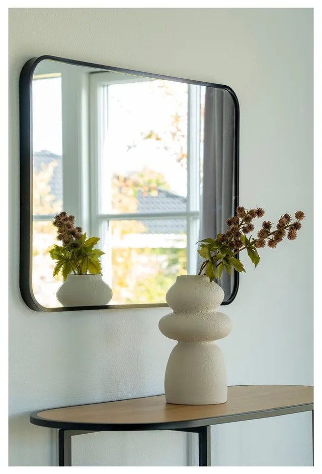 Krémová váza z kameniny (výška 26,5 cm) – House Nordic