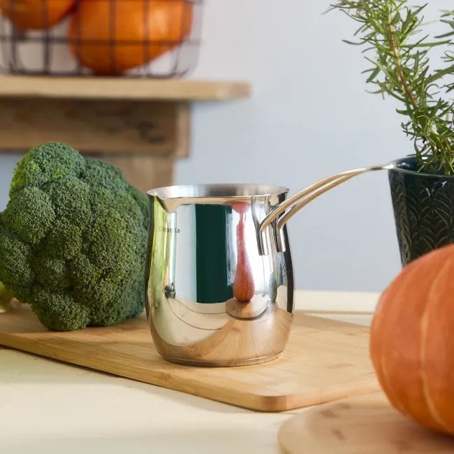 Hrniec UNERO na mlieko SS22 820576