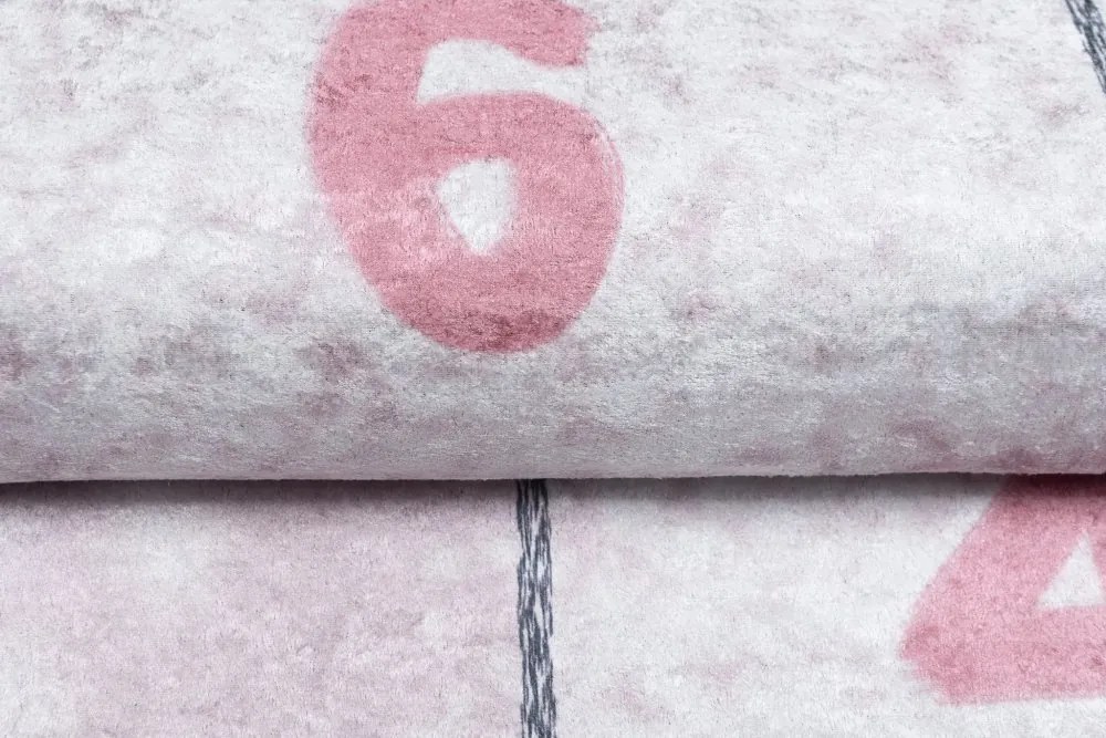 Detský koberec s motívom zvieratiek a hry škôlka Šírka: 80 cm | Dĺžka: 150 cm