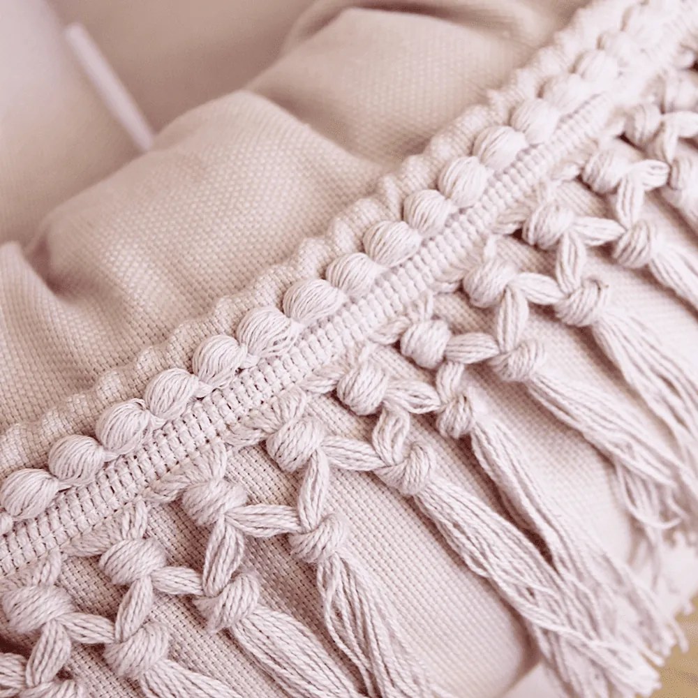 Hniezdo pre deti Boho so strapcami púdrovo ružová