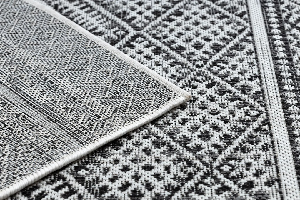 Koberec SISAL SION cikcak, diamanty BOHO 22168 čierny / ecru