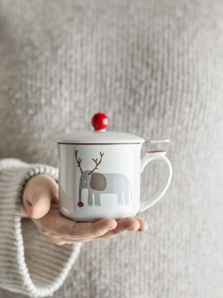 Bloomingville Kameninový hrnček Valentin Red so sitkom a vekom 300 ml