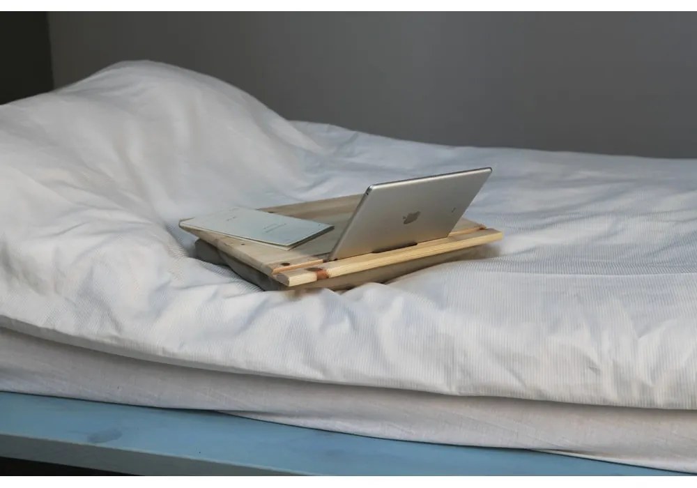 Odkladací stolík z borovicového dreva 33x45 cm BFF – Karup Design