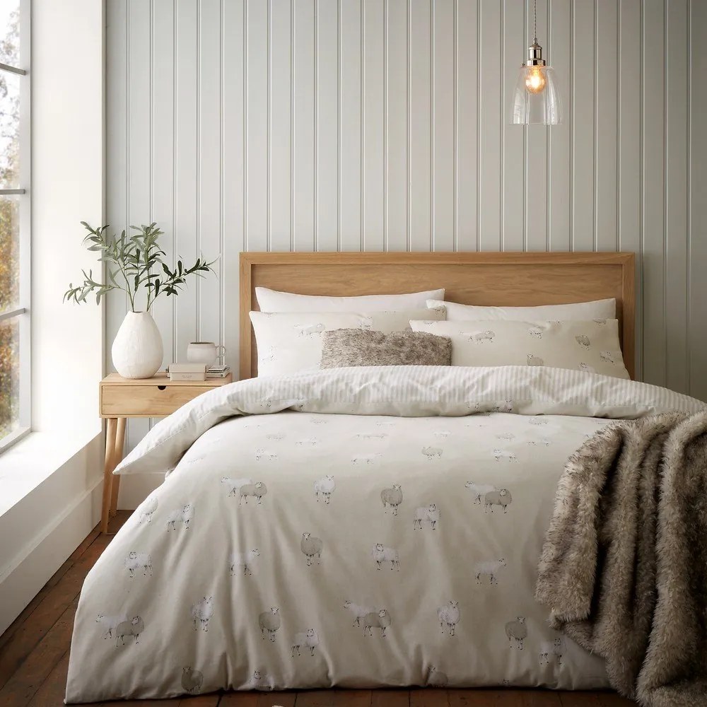 Béžové flanelové obliečky na dvojlôžko/predĺžené 230x220 cm Sheep – Catherine Lansfield