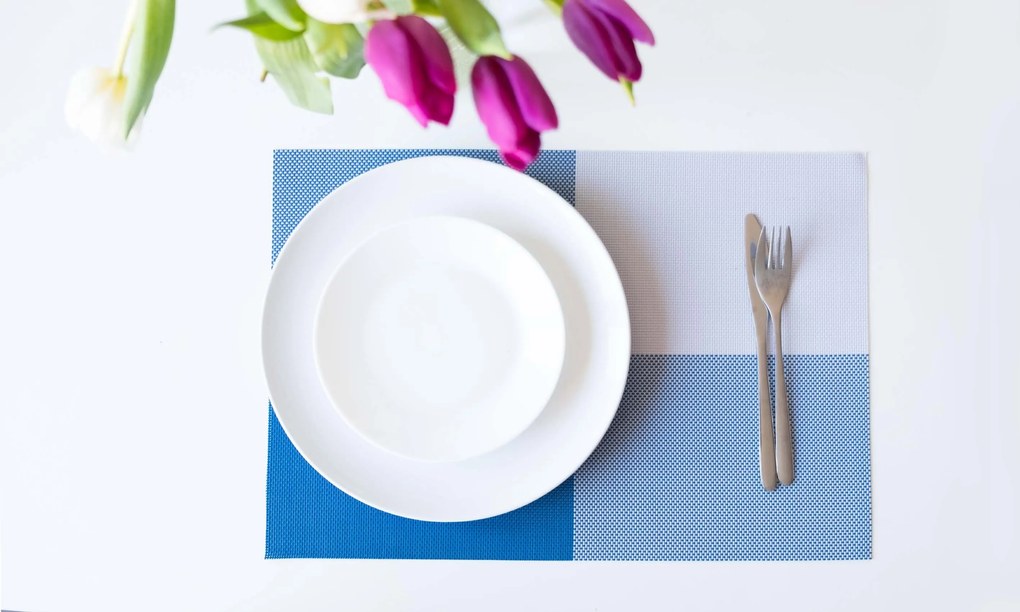 Prestieranie Deluxe 30 × 45 cm – Aida modrá