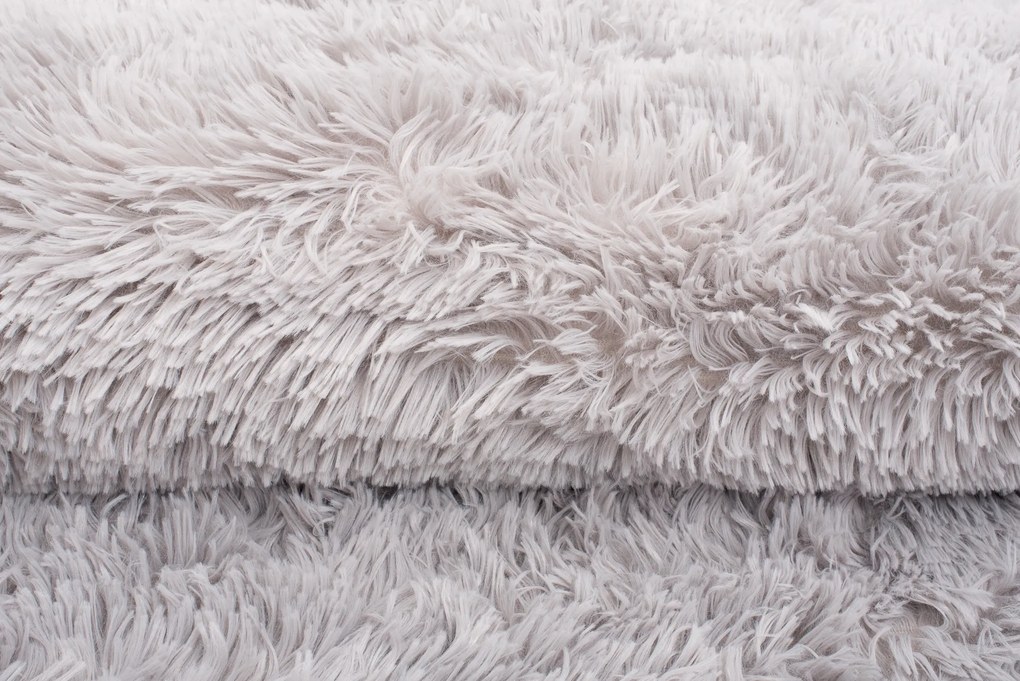 TA Koberec LIGHT GREY LIGHT GREY SILK Sivý Obdĺžnikový Rozmer: 80x150 cm