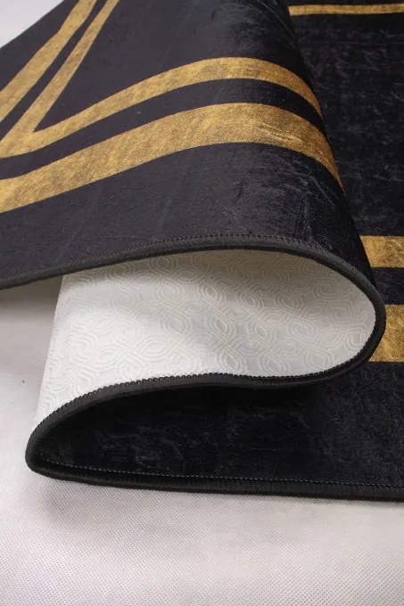 Koberec MILANO 40020-01 čierny / zlatý