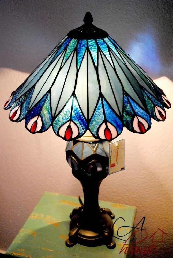 Stolní lampa Tiffany Peacock