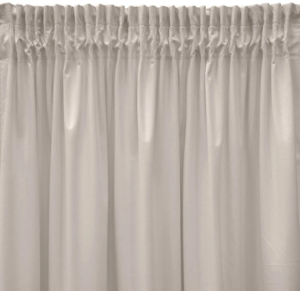 ZATEMŇOVACÍ ZÁVES NA PÁSKE PIERRE CARDIN SIBEL 140X270 CM STRIEBORNÁ