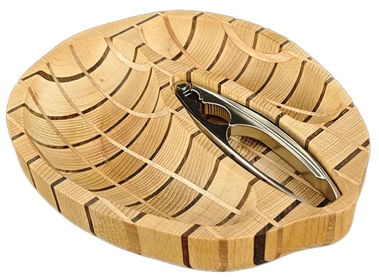 AMADEA Drevená miska mozaika v tvare orecha s luskáčikom, masívne drevo, 2 druhy drevín, 28x23x4,5 cm
