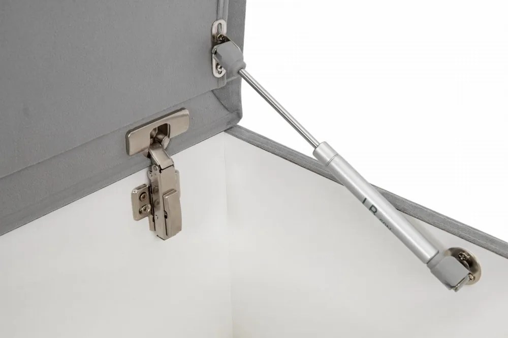 Taburetka Bunny s uškami malá rôzne farby 40x40 cm