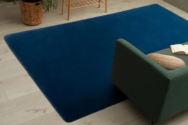 Protišmykový koberec POSH Shaggy navy granát plyš