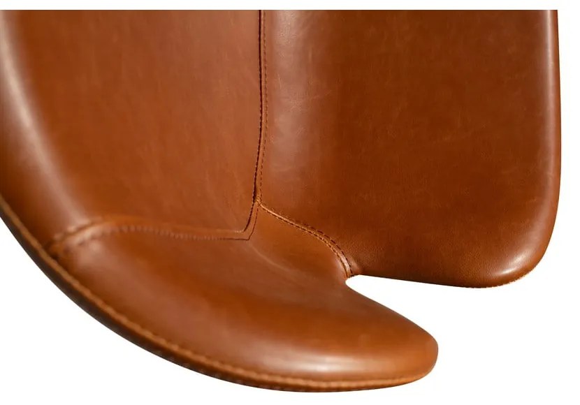 Koňakovohnedá barová stolička z imitácie kože DAN–FORM Denmark Gaia, výška 87 cm