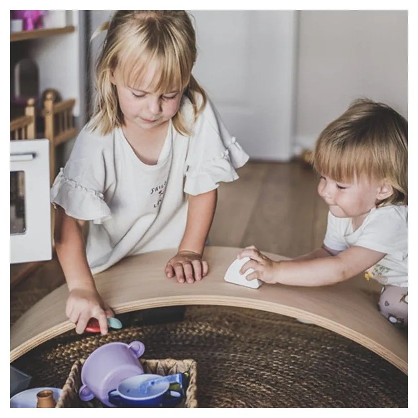 Balančná doska z borovicového dreva v prírodnej farbe 80x30x18 cm Montessori – Meowbaby