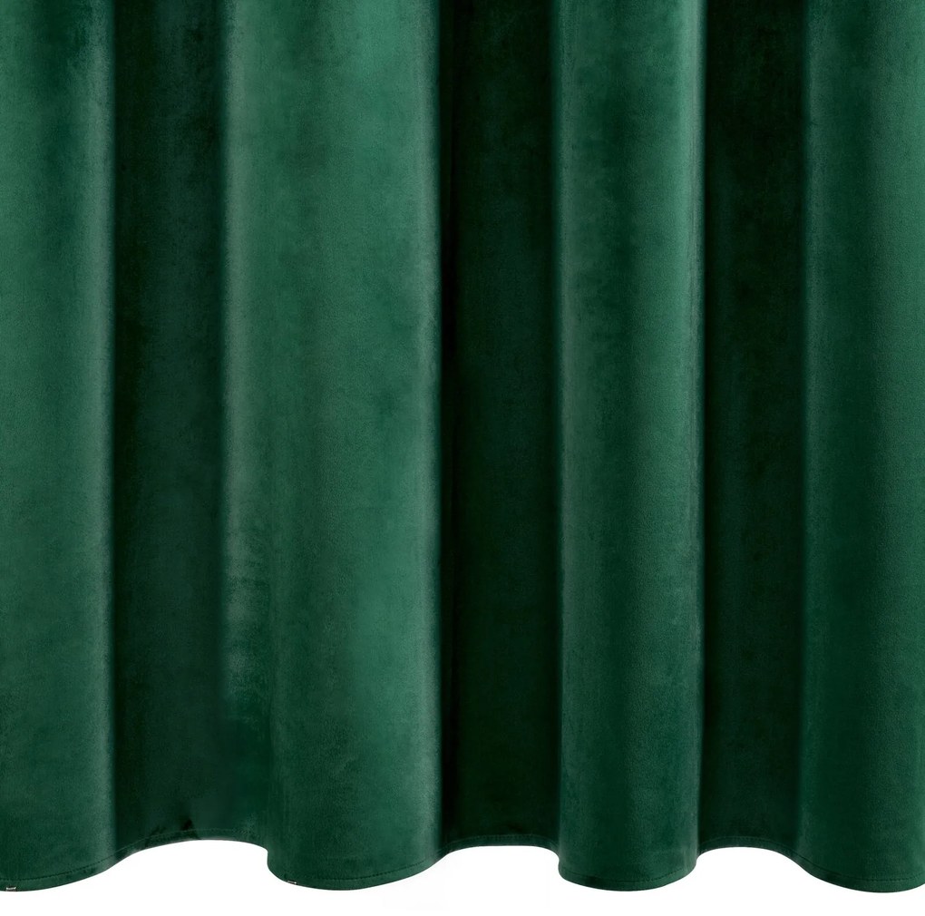 ZATEMŇOVACÍ ZÁVES NA PÁSKE AURA 140X270 CM TMAVOZELENÁ