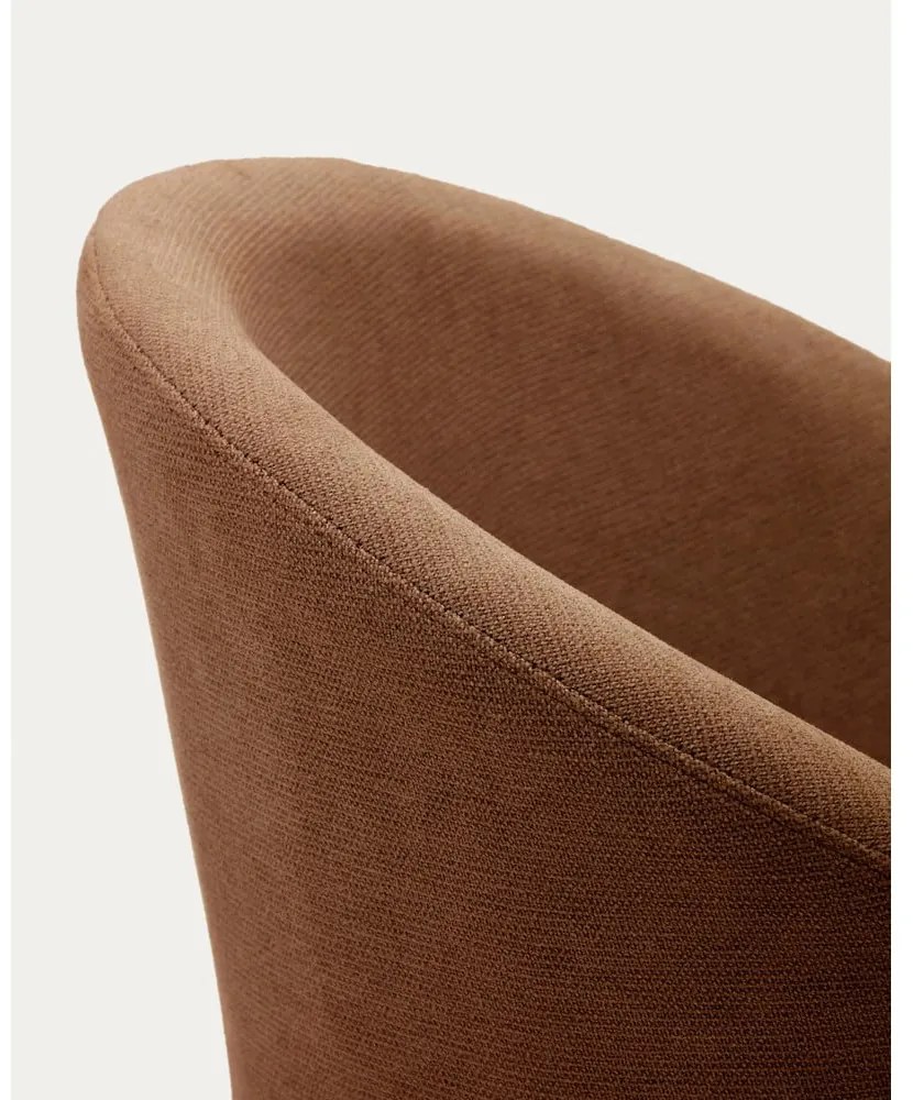 Hnedé čalúnené jedálenské kreslo Marvin – Kave Home