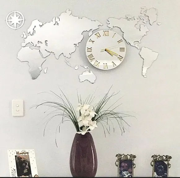 Nástenné samolepiace hodiny Mapas 110x55 cm zrkadlové