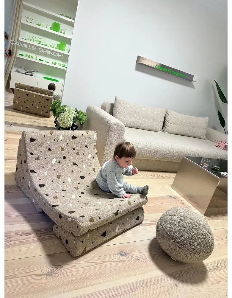 Svetlohnedé detské kresielko z textílie buklé/ženilkové Terrazzo Moon – Wigiwama