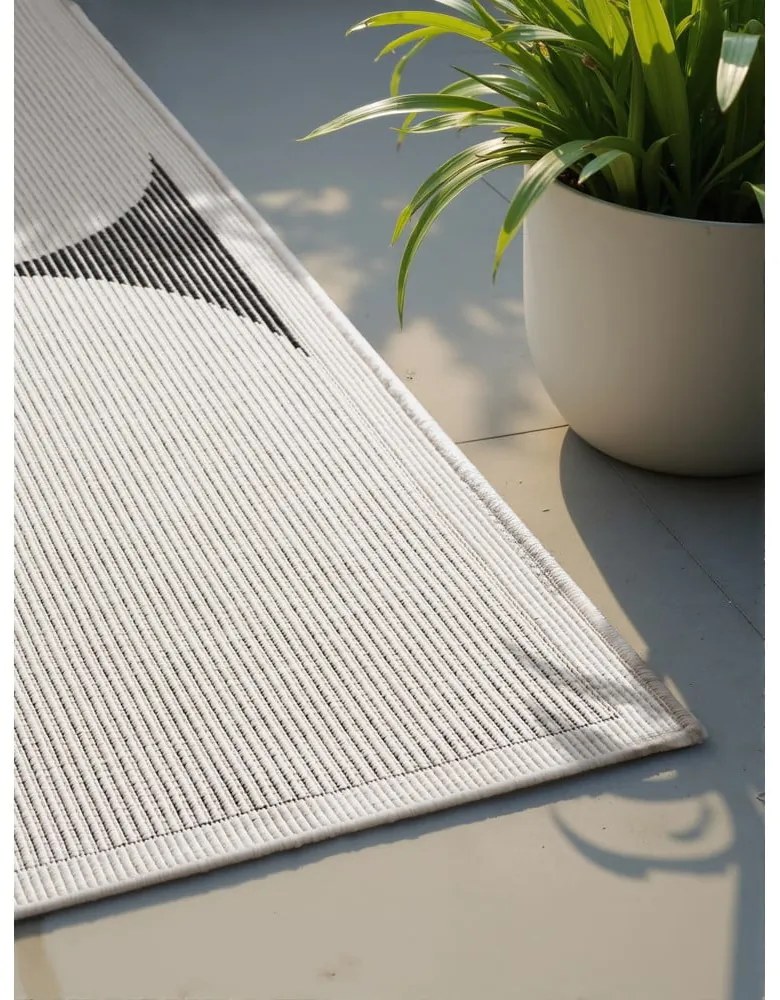 Čierno-biely vnútorný a vonkajší koberec 200x290 cm Duet Bowen – NORTHRUGS