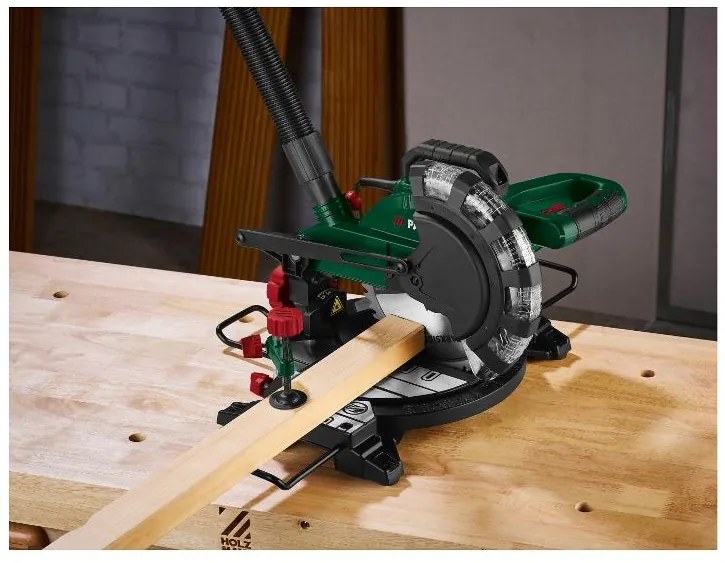 Parkside® Skracovacia a pokosová píla PKS 1500 C4 (100384972)
