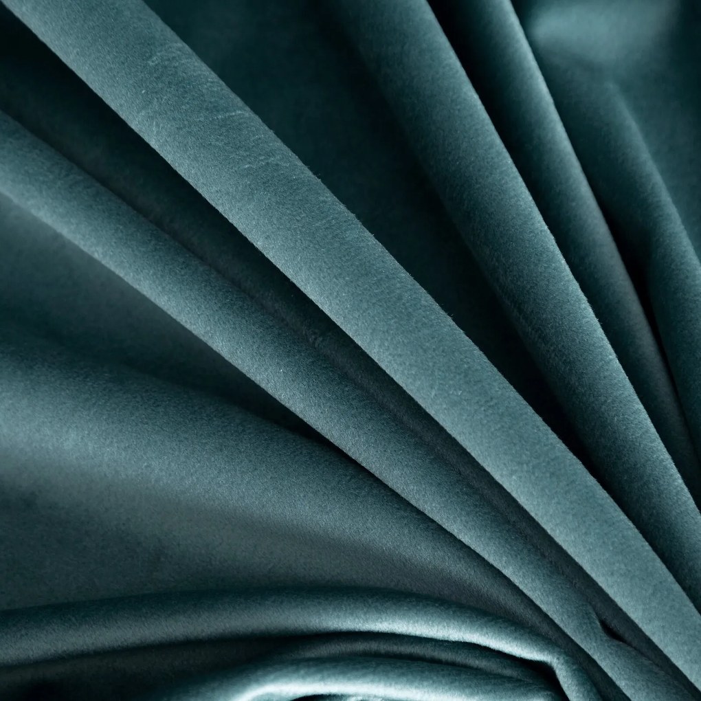 ZATEMŇOVACÍ ZÁVES NA PÁSKE ROSA 135X300 CM TMAVOMODRÁ