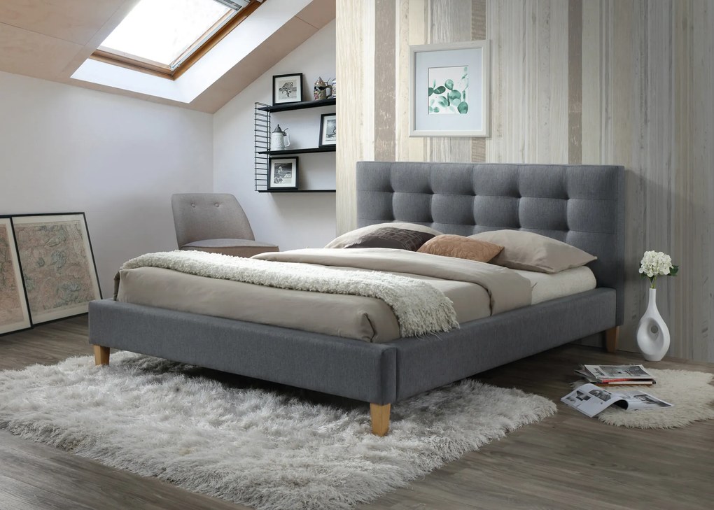 Sivá čalúnená posteľ TEXAS 160 x 200 cm Matrac: Matrac COCO MAXI 23 cm