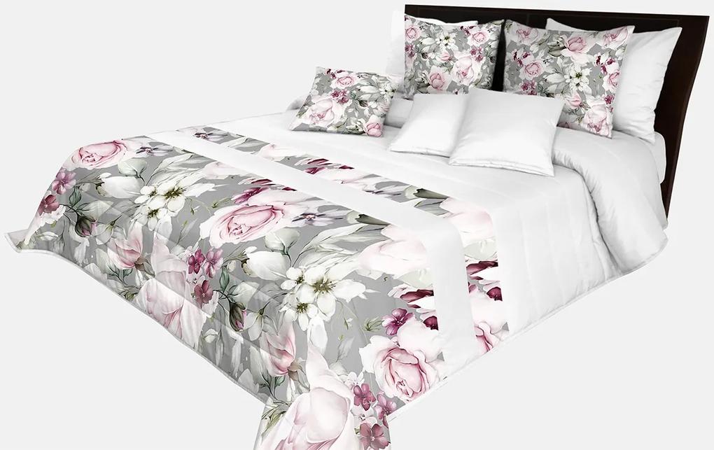 Romantický prehoz na posteľ v šedo-bielej farbe s nádhernými ružovými kvetinami rôznych druhov
