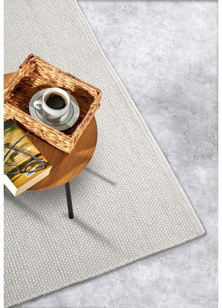 Krémovobiely ručne tkaný koberec s prímesou vlny 60x90 cm Pradesh Natural White – Elle Decoration