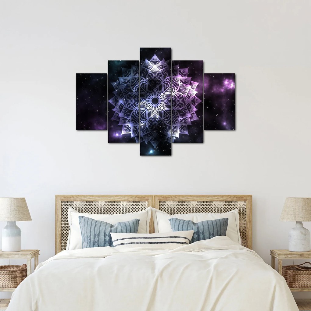 Obraz - Lotusová mandala vo vesmíre (150x105 cm)
