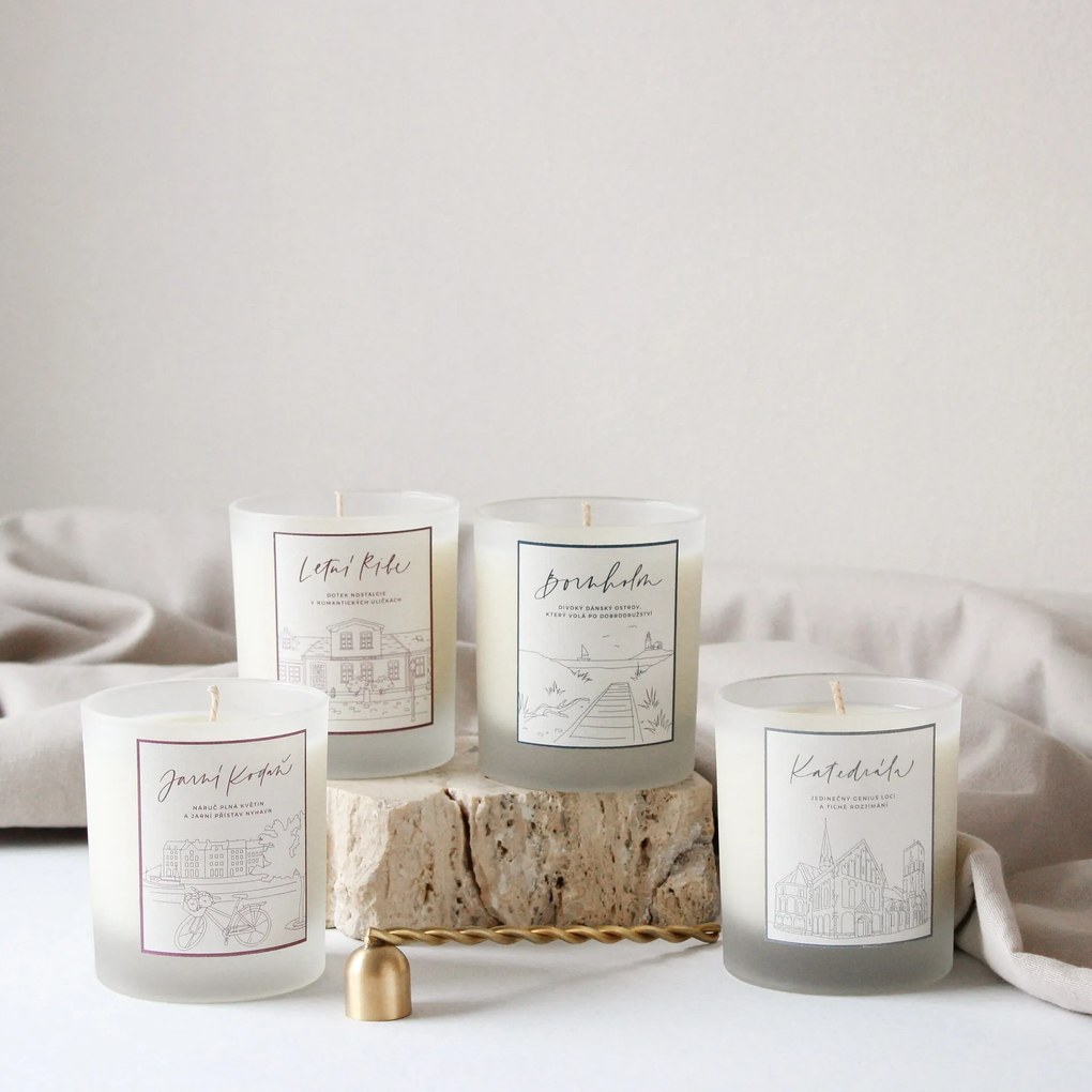 Bella Rose Ručne liata sójová sviečka Bornholm 220 g