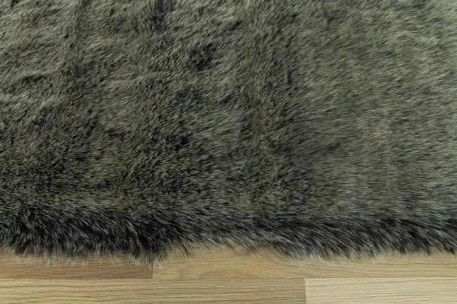 Koberec Alaska čierný