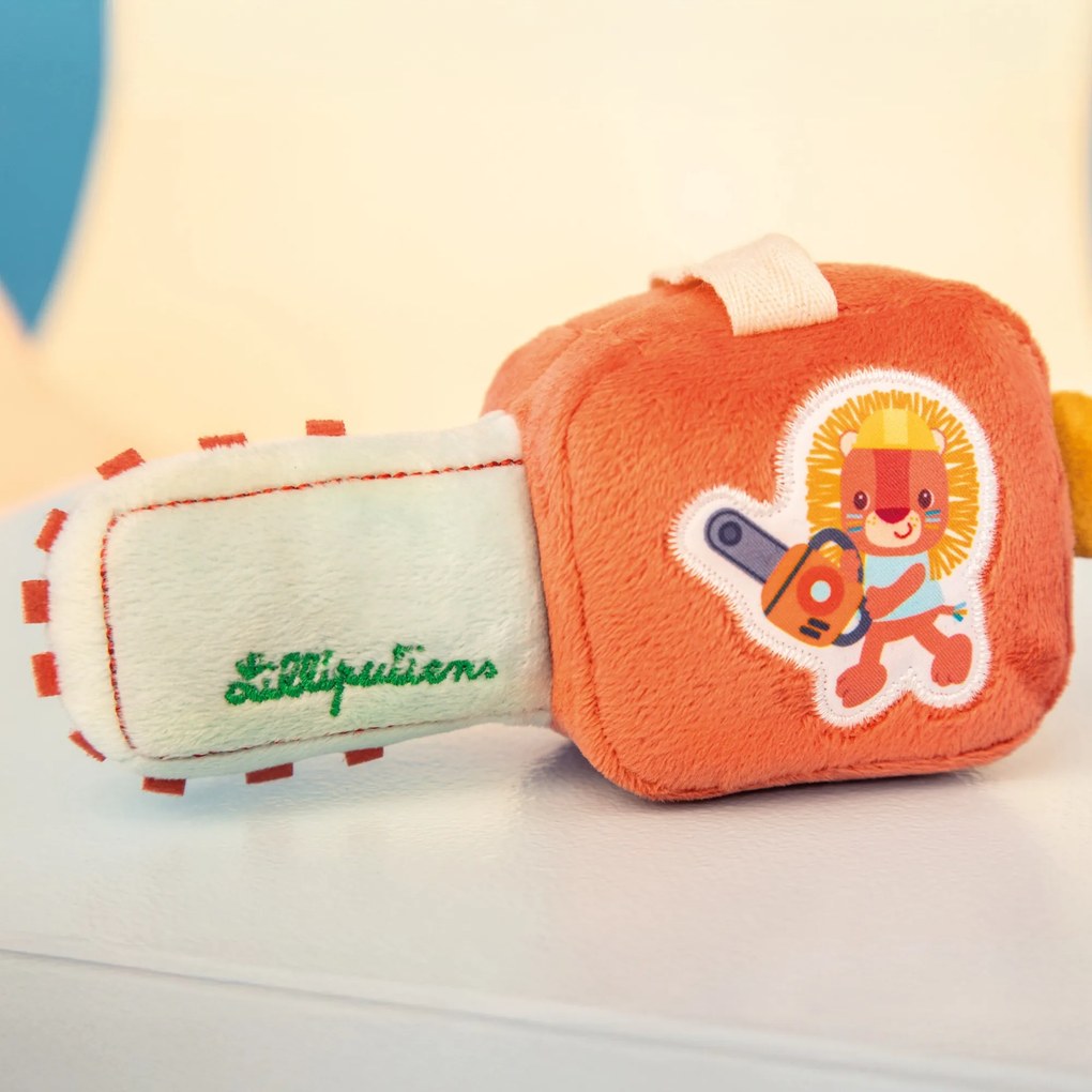 Lilliputiens - hrkálka motorová píla - lev Jack