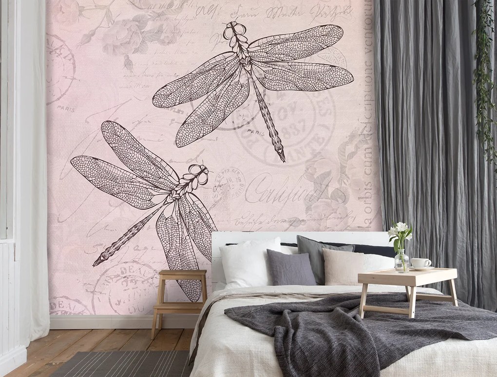 Gario Fototapeta Vážky na ružovom pozadí - Andrea Haase Materiál: Vliesová, Rozmery: 200 x 200 cm