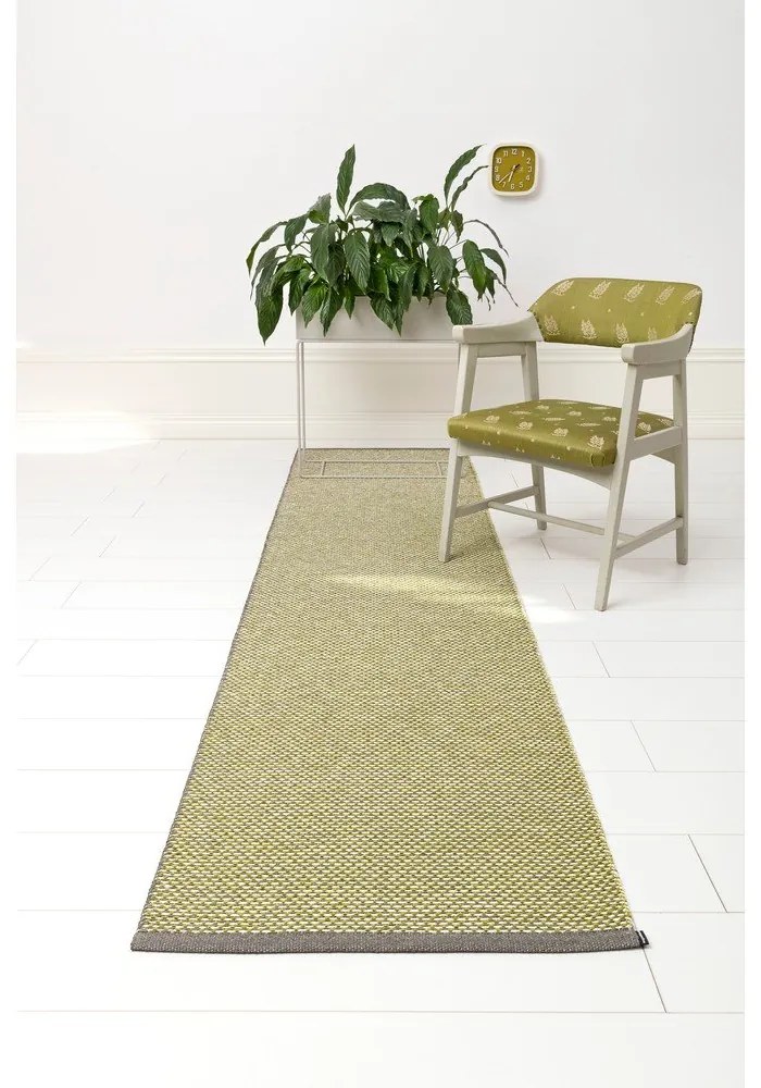 Kaki vnútorný a vonkajší koberec 60x85 cm Effi Apple – Pappelina