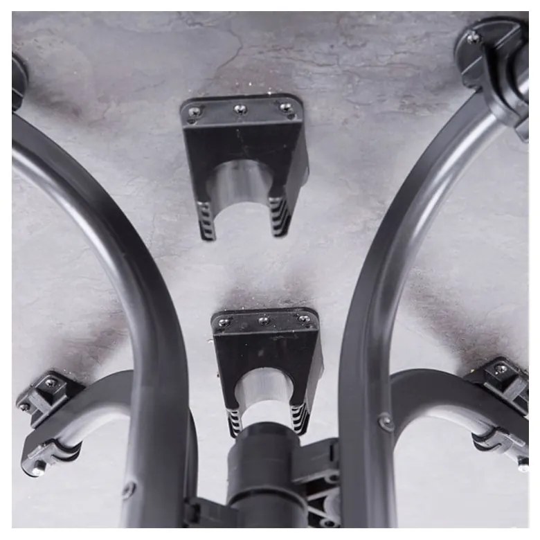 Kovový okrúhly záhradný jedálenský stôl ø 70 cm Pizarra – Dajar