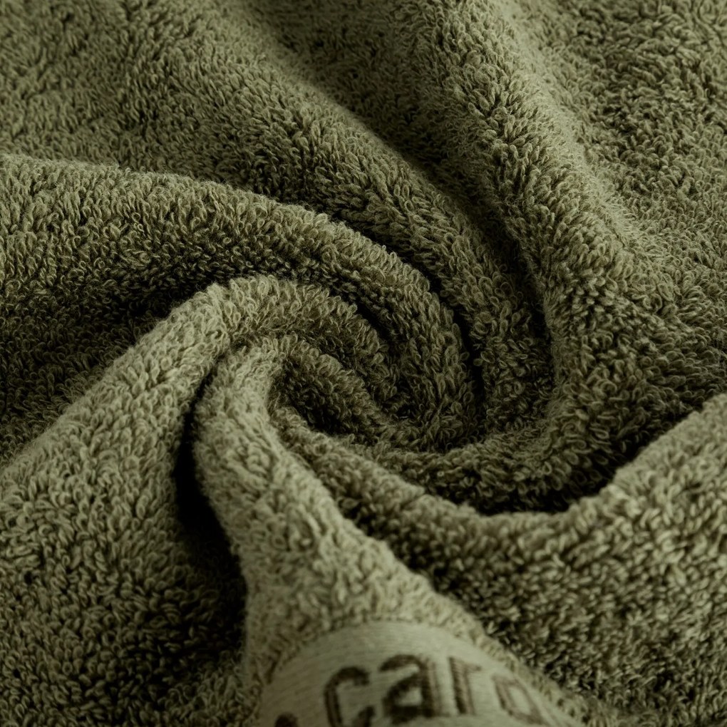 BAVLNENÝ UTERÁK PIERRE CARDIN EVI 50X90 CM TMAVOOLIVOVÁ